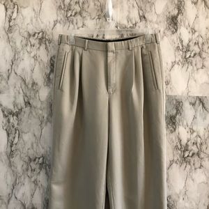 Roundtree and Yorke Slacks